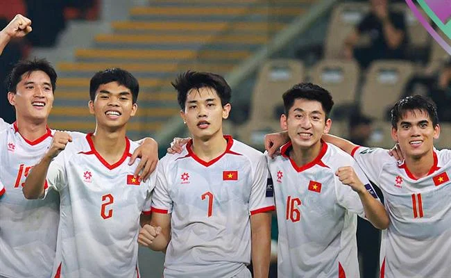 Biểu đồ tăng trưởng với tỷ lệ cược cạnh tranh tại full88